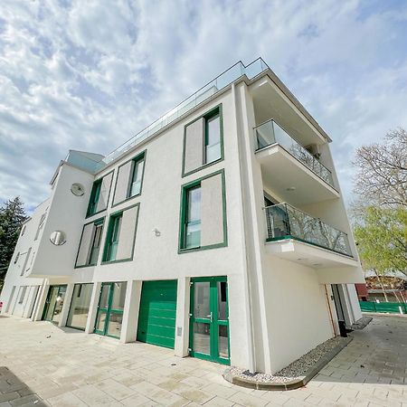 Villa Bauhaus Wellness Apartments 207 - Petiteplage 希欧福克 外观 照片